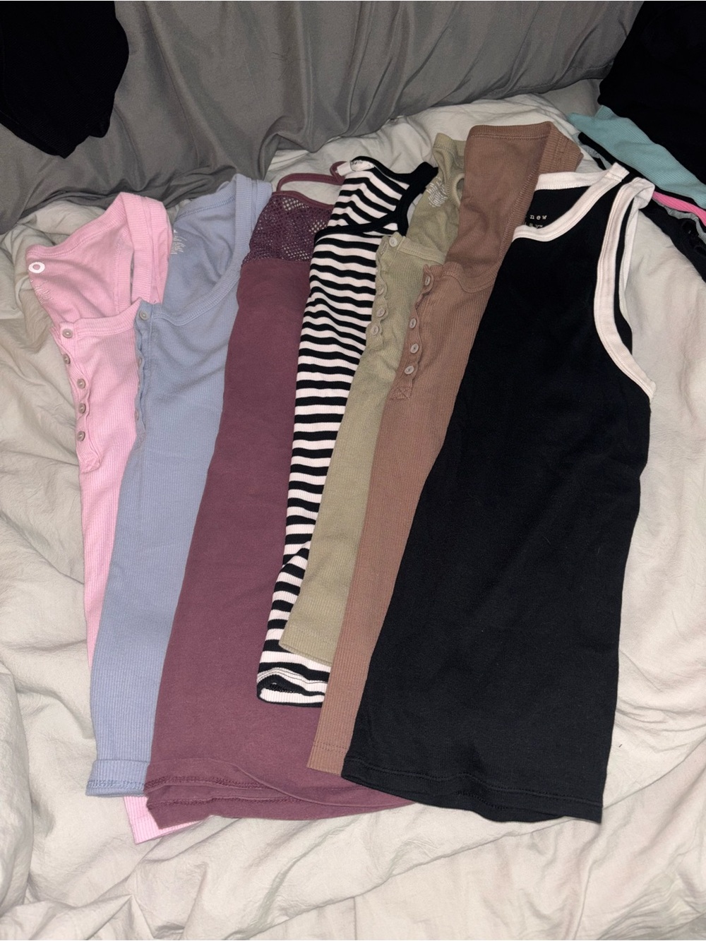 BUNDLE OF 14 Tank Tops!!!!